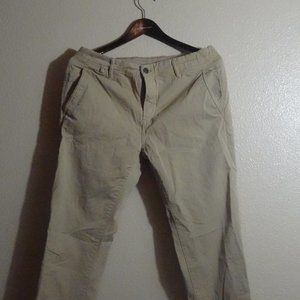 Dockers 60% Cotton 40% Polyester Greyish Beige Pants